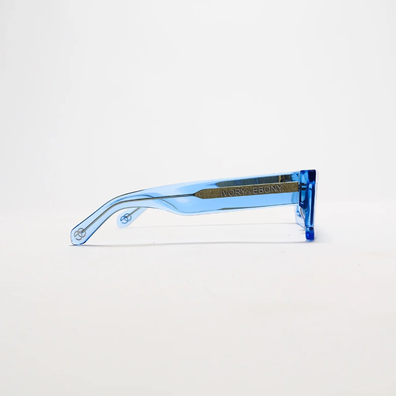 Blu Rectangle Box Sunglasses - Image 3